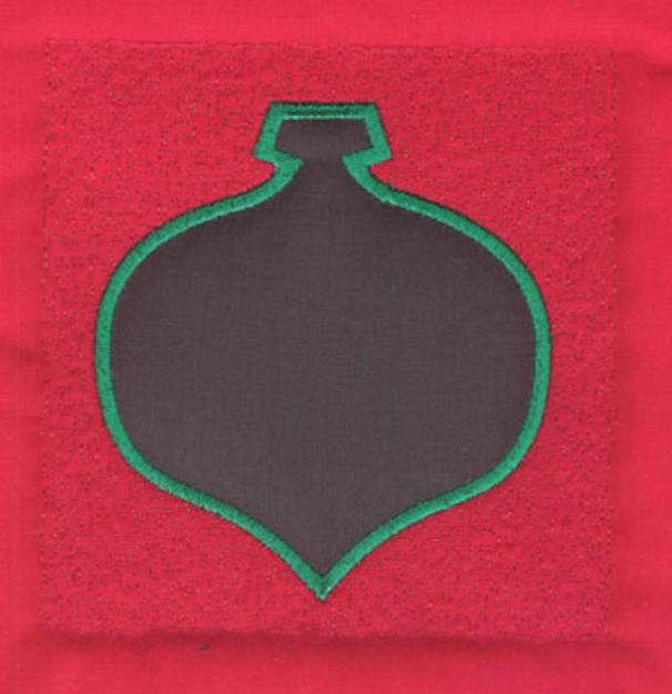 Picture of 4 Inch Christmas Ornament Machine Embroidery Design
