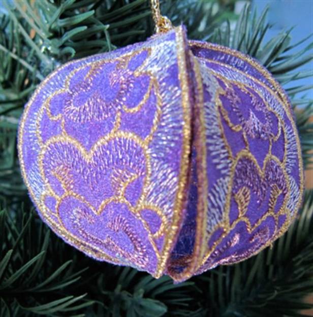 Picture of Christmas Ornament Purple Machine Embroidery Design