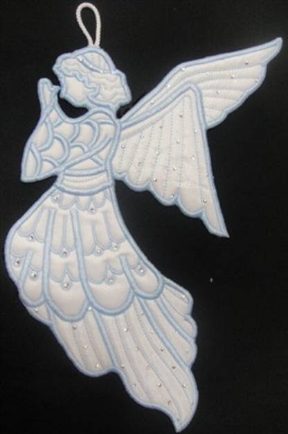 Picture of ITH Praying Angel Wall Hanging for the 5” x 7” hoop Machine Embroidery Design