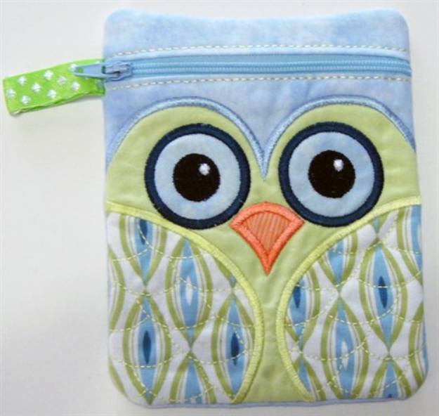 Picture of ITH Owl Bag 4 Machine Embroidery Design