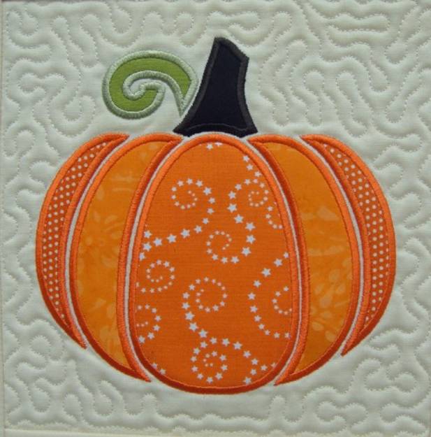 Picture of ITH Perfect Pumpkin Applique Quilt Block Machine Embroidery Design