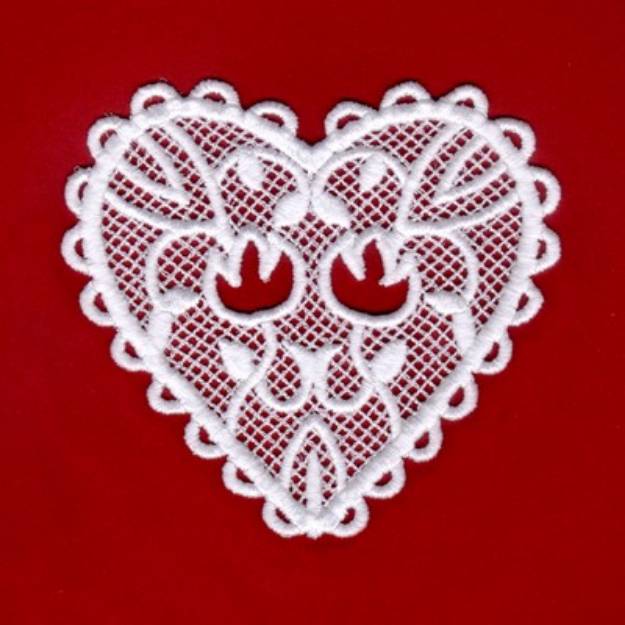 Picture of Vine Lace Heart Machine Embroidery Design
