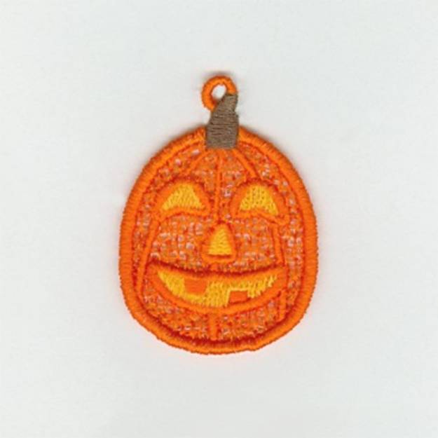 Picture of Carved Pumpkin Lace Machine Embroidery Design