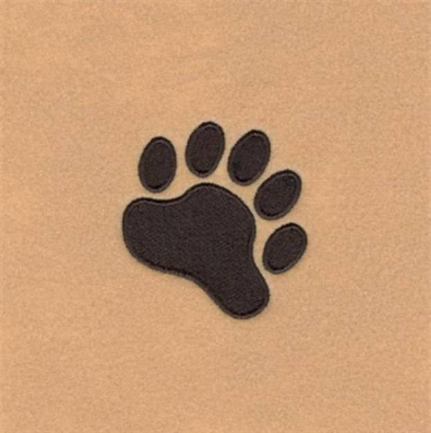 Picture of Bear Robe Paw Machine Embroidery Design