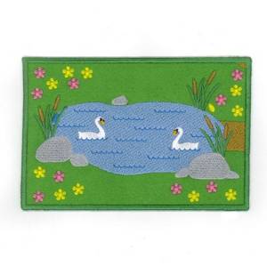 Picture of Swans Placemat Machine Embroidery Design