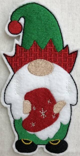 Picture of ITH Christmas Gnome Swag 1 Machine Embroidery Design