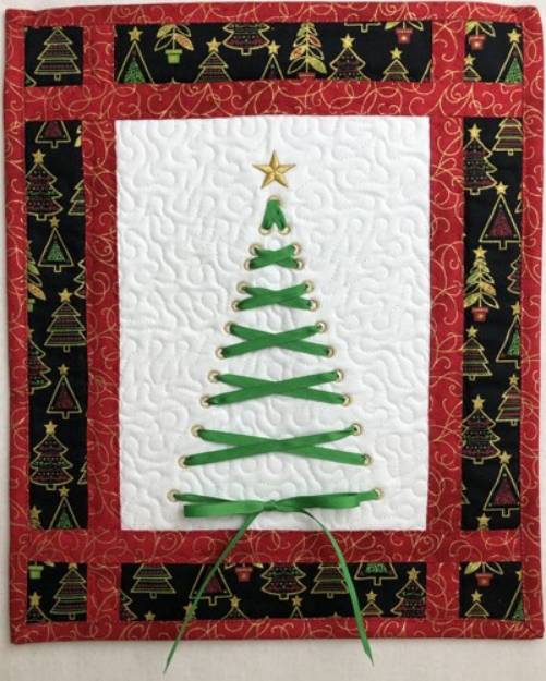 Picture of ITH Laced Ribbon Christmas Tree Mini Quilt Machine Embroidery Design