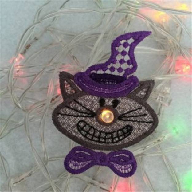 Picture of FSL Cat Lights Machine Embroidery Design