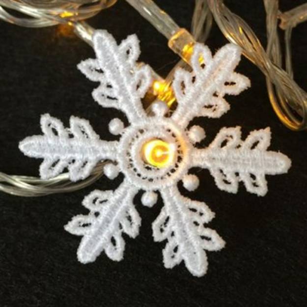 Picture of FSL Mini Snowflake Lights Machine Embroidery Design