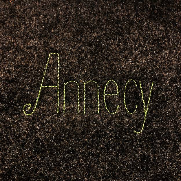 Picture of Annecy Embroidery Font