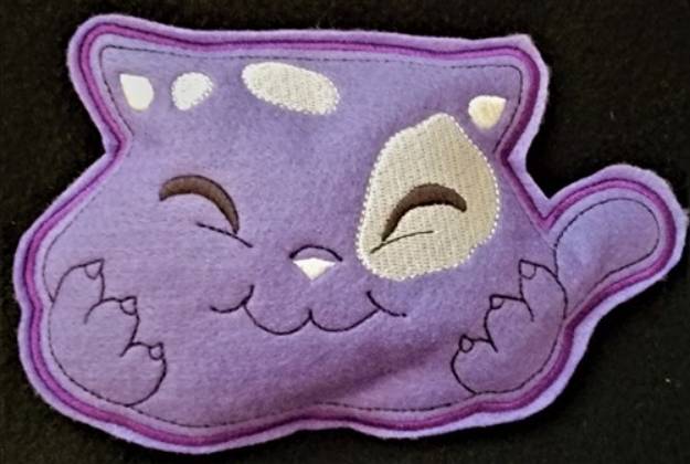 Picture of Smiles Chubby Kitty Softie Machine Embroidery Design