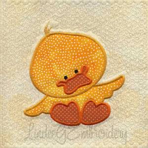 Picture of Applique Duck - Quilted Machine Embroidery Design