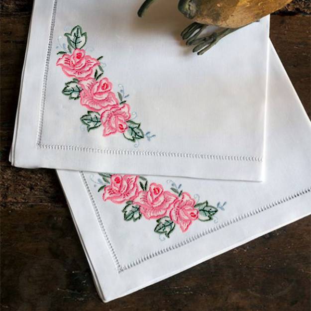 Picture of Memoir Roses Embroidery Project Pack
