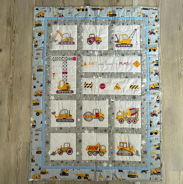 Boys Dirt Mobiles and Quilt